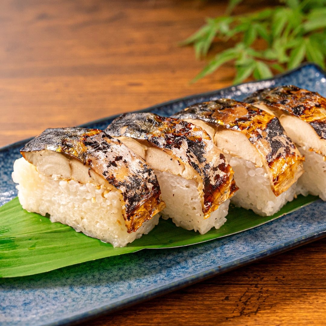 【かに舞】冷凍焼きサバ寿司 1本(8切れ)